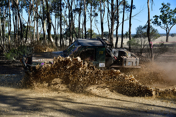 Wheelbarra Racing