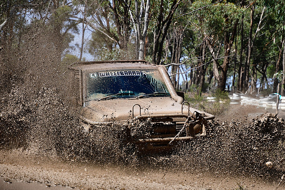 Wheelbarra Racing